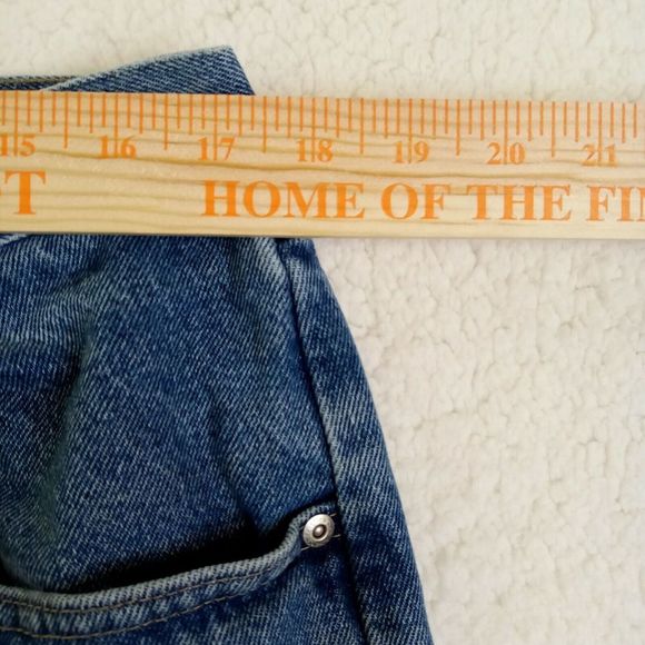 Wrangler Jeans Mens 36 x 32 Relaxed Fit‎ Blue Denim Casual Stained - Picture 5 of 11